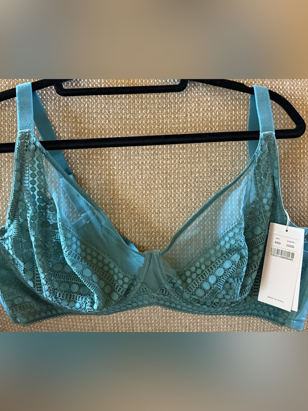 New 44D HSIA teal underwire,Unlined Lacy T-Shirt Bra. Coquette Girl.